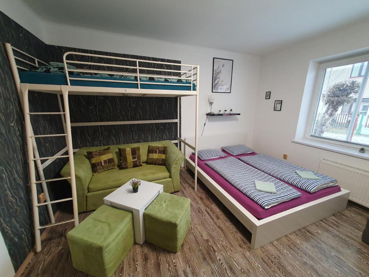 Apartmán U Jakuba Dvůr Králové nad Labem Esterno foto
